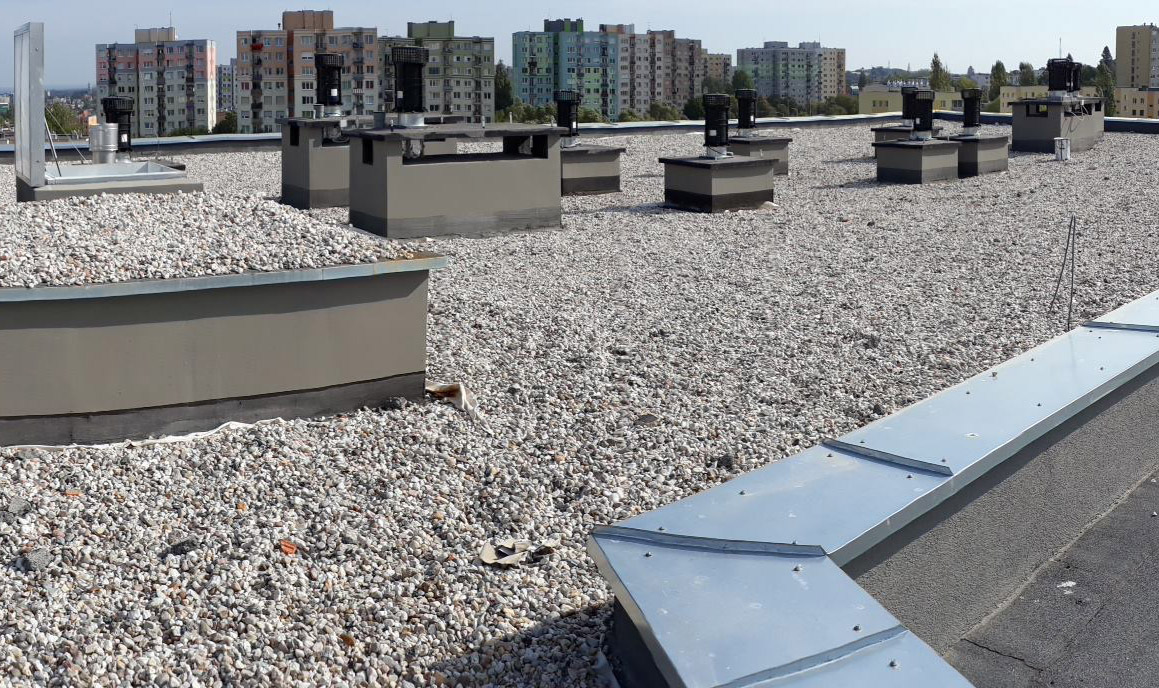 BALLASTED ROOFS